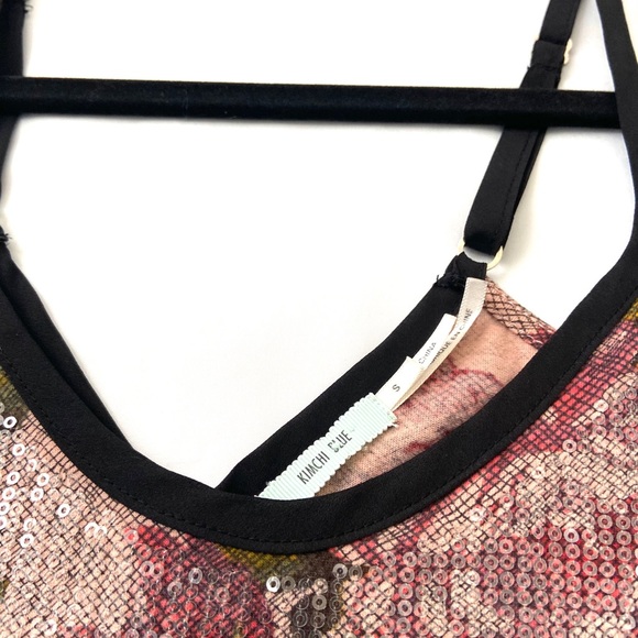 Urban Outfitters Kimchi Blue Sequin Floral Tank S - Picture 3 of 7